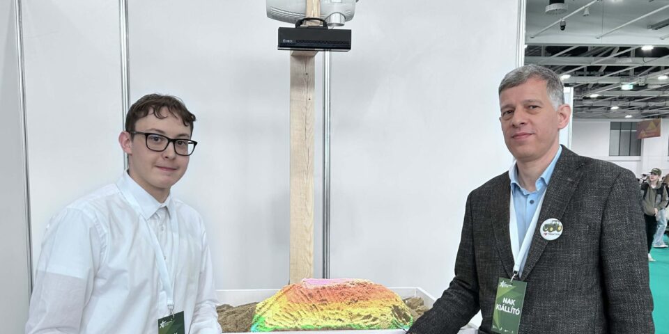 Cc37b7ae e407 463d 812b 617a269799ae